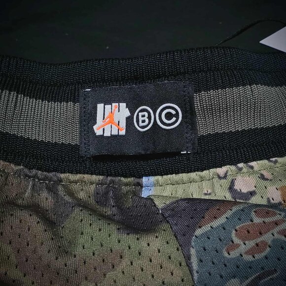JORDAN X UNDEFEATED Basketball Shorts (Twighlight Marsh) - Picture 4 of 6